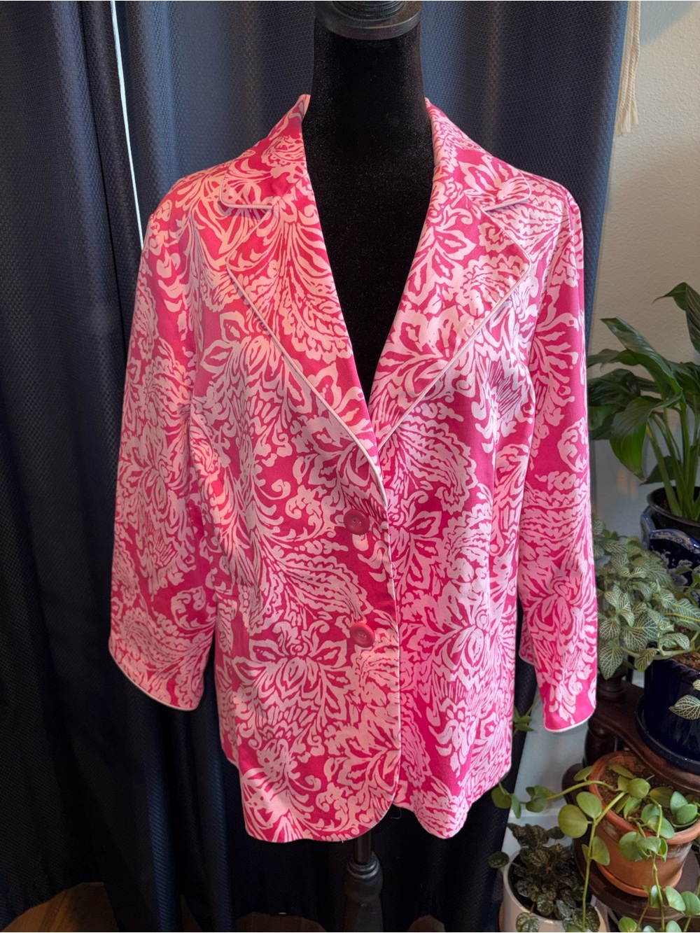 Vivid Pink Floral Patterned Button Front Blazer Jacket